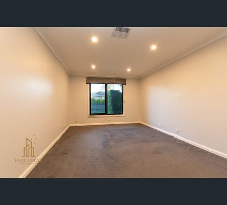 6 Penrose Street, Box Hill South, Vic 3128 - Photo 3