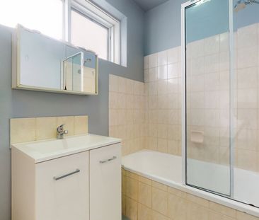 Quiet, Comfortable and Conveniently Located - Photo 4