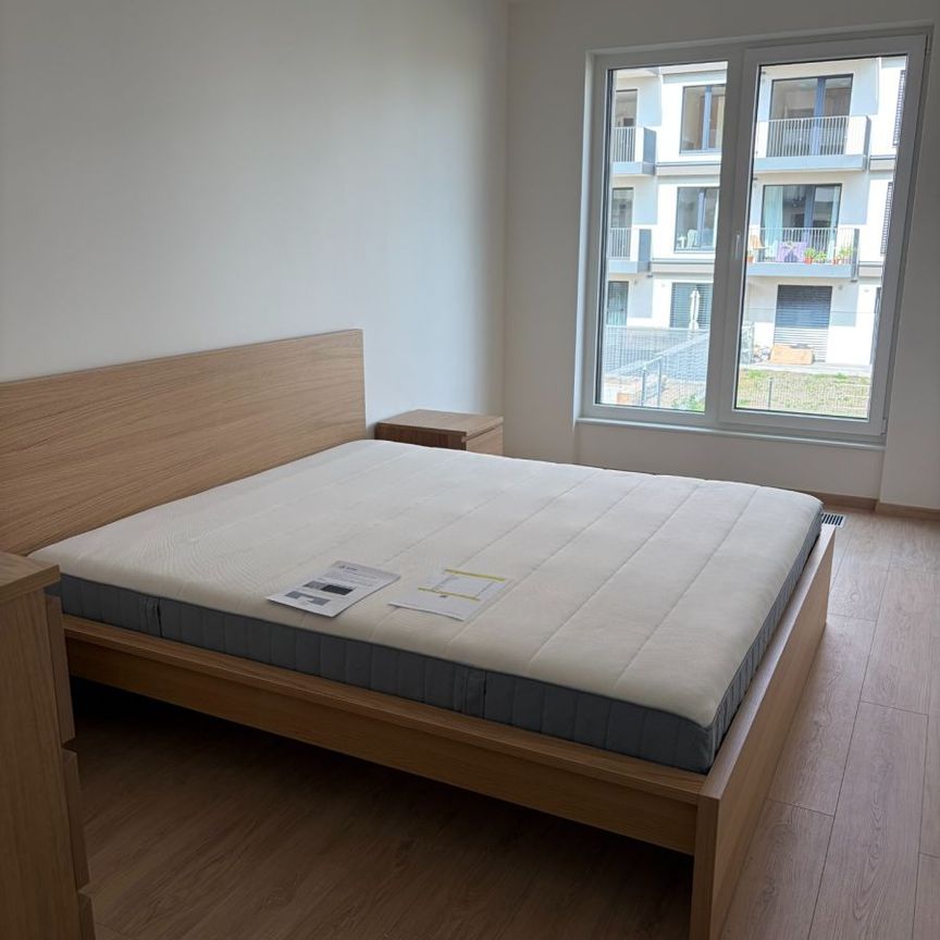 Pronájem bytu 2+kk • 43 m² bez realitkyJáchymovská, Praha - Řeporyje - Photo 1