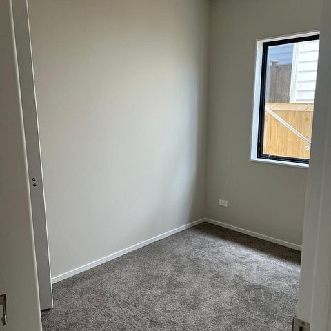 2 BDR Granny for rent ( Flatbush) - Photo 1