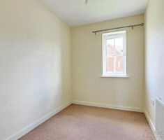 3 BEDROOM House - End Terrace - Photo 5