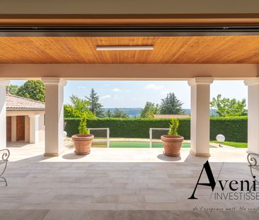 Maison meublée de 243m² sur terrain de 1255m² avec 5 chambres, gara... - Photo 5