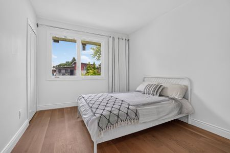 480 Rue Fraser Montréal (Saint-Laurent), QC H4M - Photo 2