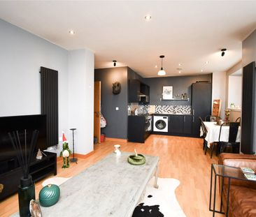 East Float Quay, CH41 1DP, Birkenhead - Photo 3