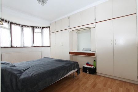 2 bedroom maisonette to rent - Photo 5