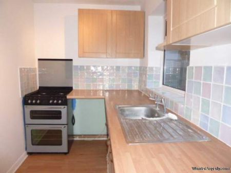 2 bedroom property to rent in Chichester - Photo 4