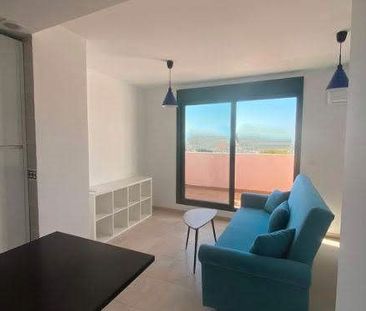 Apartamento de alquiler en Calle de Juan de Ortega, 9, Los Almendro... - Photo 1