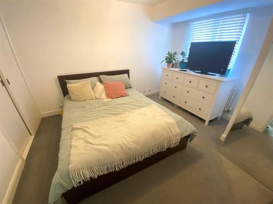 2 bedroom townhouse to rent - Photo 1