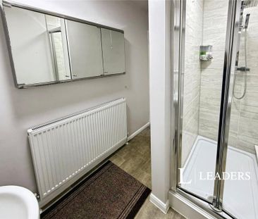 1 bedroom bungalow to rent Kinver Street, Stoke-on-Trent, Staffords... - Photo 6