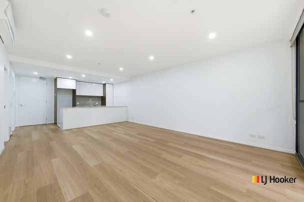 Great Apartment in a Prime Location - Photo 1