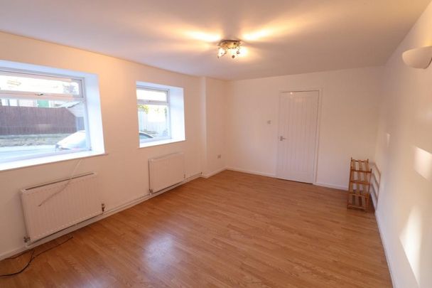 1 bedroom house to rent - Photo 1