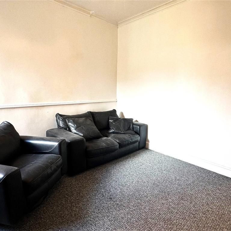 4 bedroom house to rent - Photo 1