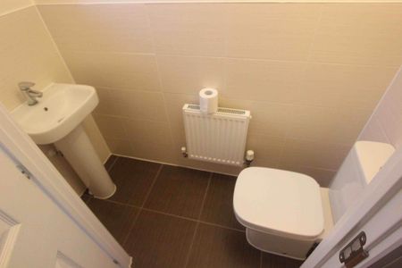 4 bedroom house to rent - Photo 5