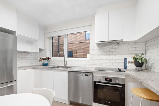 5/1395 High Street, Glen Iris VIC 3146 - Apartment For Rent | Domain - Photo 1