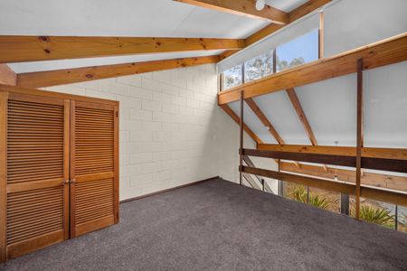 1/16 Weemala Court Mount Nelson TAS 7007 Australia - Photo 3