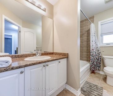 For Lease - 2179 Dawson Crescent, Innisfil, Ontario - Photo 6