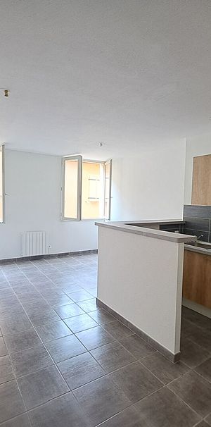 Location appartement 3 pièces, 60.20m², Limoux - Photo 1