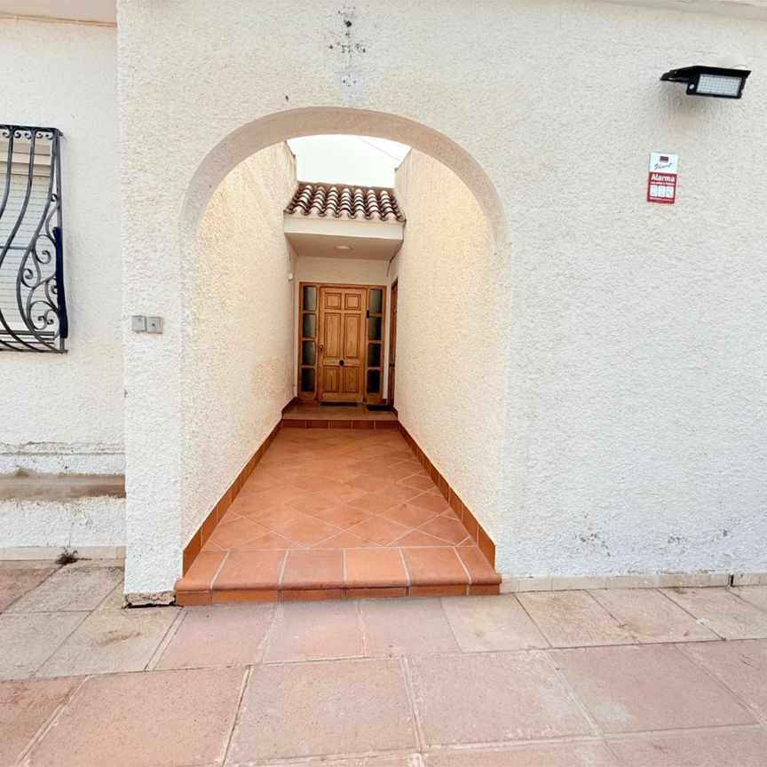 Casa o chalet de alquiler en Partida Mediases, 49, El Secanet - Hacienda del Sol - Photo 1