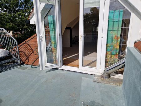 Studio to rent - Photo 4