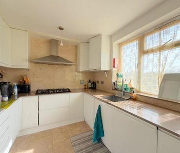 1 bedroom in a house share to rent - Photo 6