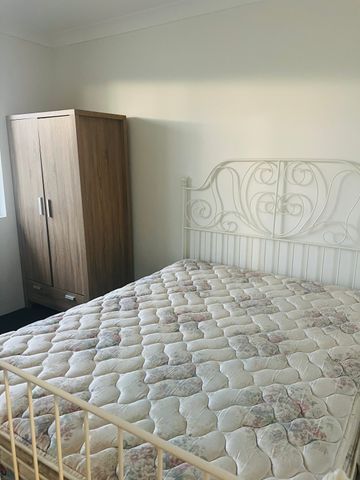 Kensington - Photo 5