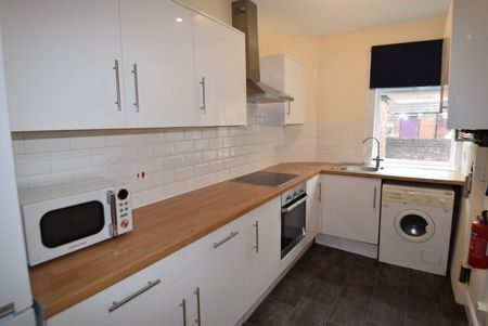 3 bedroom house share to rent - Photo 5