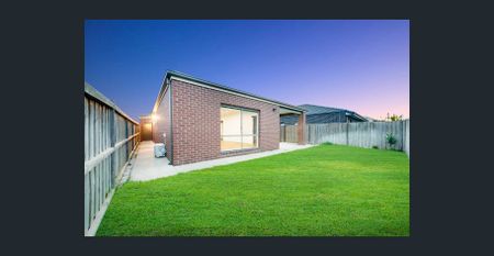 Affordable Family Living in Mickleham - Photo 2