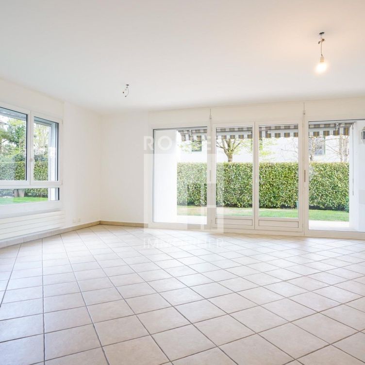 Appartement de 5 pièces en rez de jardin avec sous-sol aménagé - Photo 1