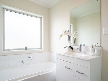 21 Faringdon Boulevard, Rolleston - Photo 4