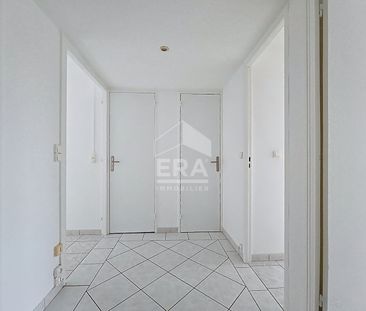 Appartement Mont Saint Martin 3 pièce(s) 61 m2 - Photo 2