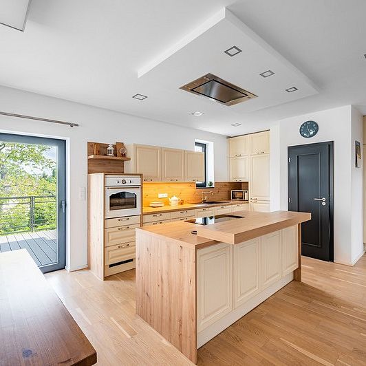 Pronájem domu 338 m² s pozemkem 499 m² - Photo 1