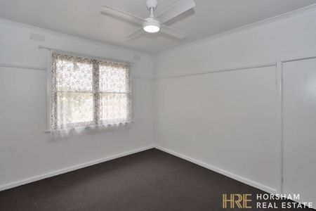 Freshly Updated 3-Bedroom Home – Horsham West - Photo 4