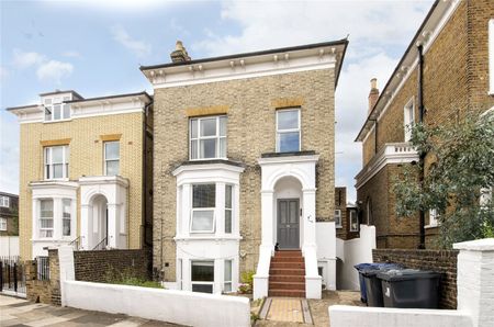 2 Bedroom Flat/Apartment to rent - Photo 3