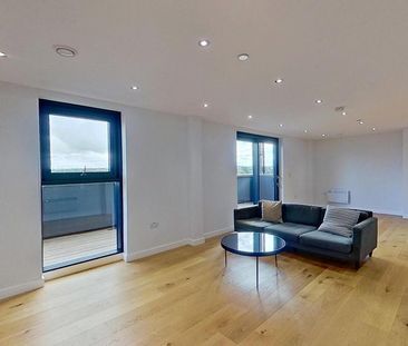 3 bedroom flat to rent - Photo 5