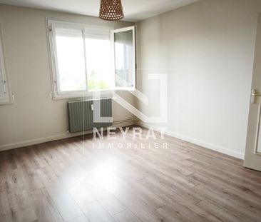 Location Appartement 1 pièce 32m² CHAMPFORGEUIL 71530 - Photo 1