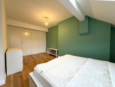 1 bedroom in a house share to rent - Photo 5