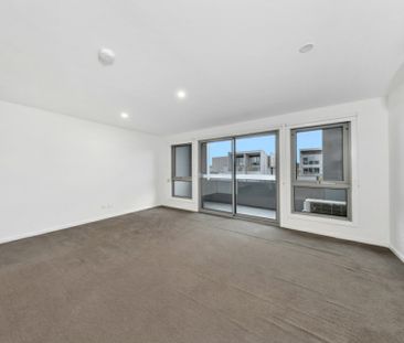 Charming Amaroo Apartment - Photo 5