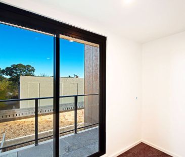 22/15 Bowman St,Macquarie - Photo 2