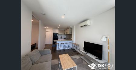 PRIME APARTMENT IN A PRIME LOCATION -FURNISHED - Photo 2