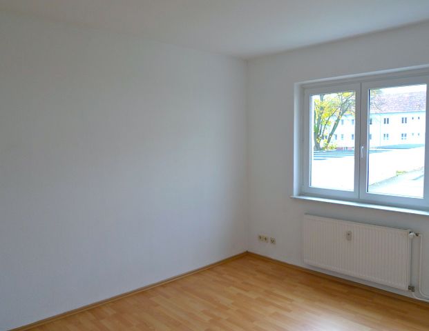 32m² Wohnung im 1.OG Nähe Rosengarten – Objektcode 12L10-W5 - Foto 1