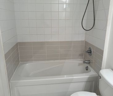 For Lease - 600 Fleet Street Unit# 329, Toronto, Ontario - Photo 3