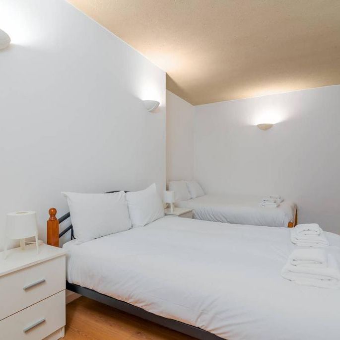 2 bedroom apartment to rent - Photo 1