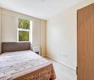 2 bedroom apartment to rent - Photo 5