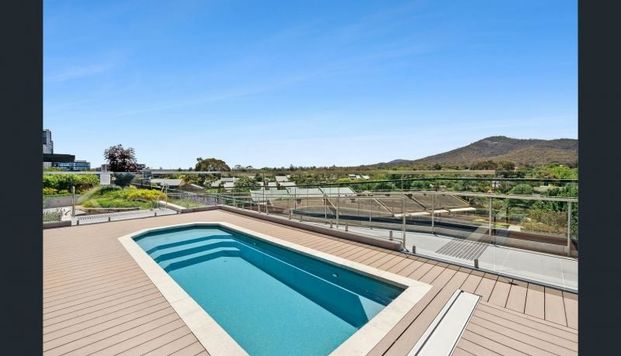 Contemporary CBD Living – Spacious 2-Bedroom Apartment with Premium Finishes - Photo 1