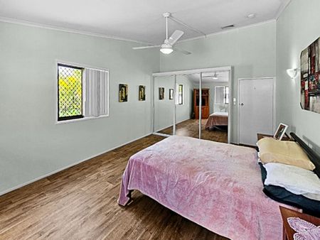 8 Diana Street, Maryborough - Photo 3