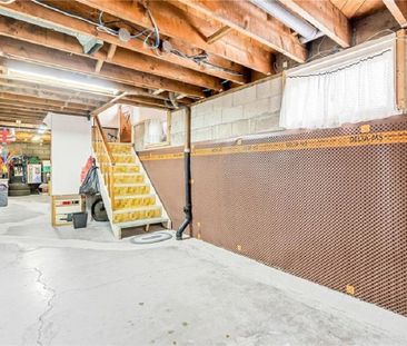 For Lease - 67 Springfield Street, Welland, Ontario - Photo 4