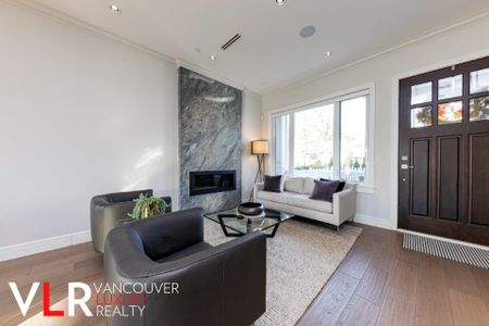 House in Vancouver East Side, BC - Photo 3