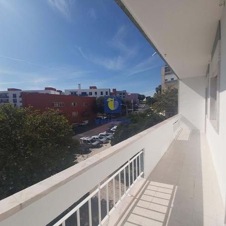 Apartamento T3 em Lisboa - Photo 2