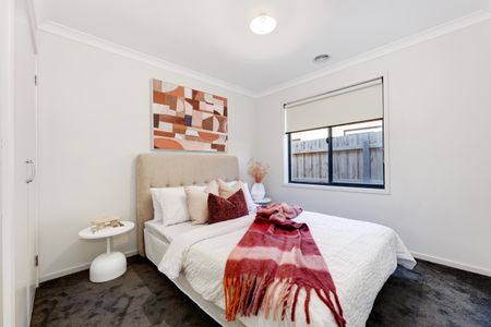 4 Bedroom home in Mickleham - Photo 5