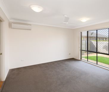 204 Saturn Crescent, Bridgeman Downs QLD 4035 - House For Rent | Do... - Photo 1